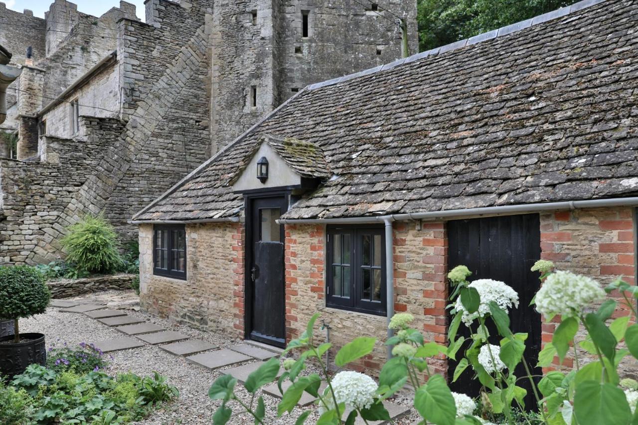 The Bothy Beverston Castle Tetbury Exteriör bild